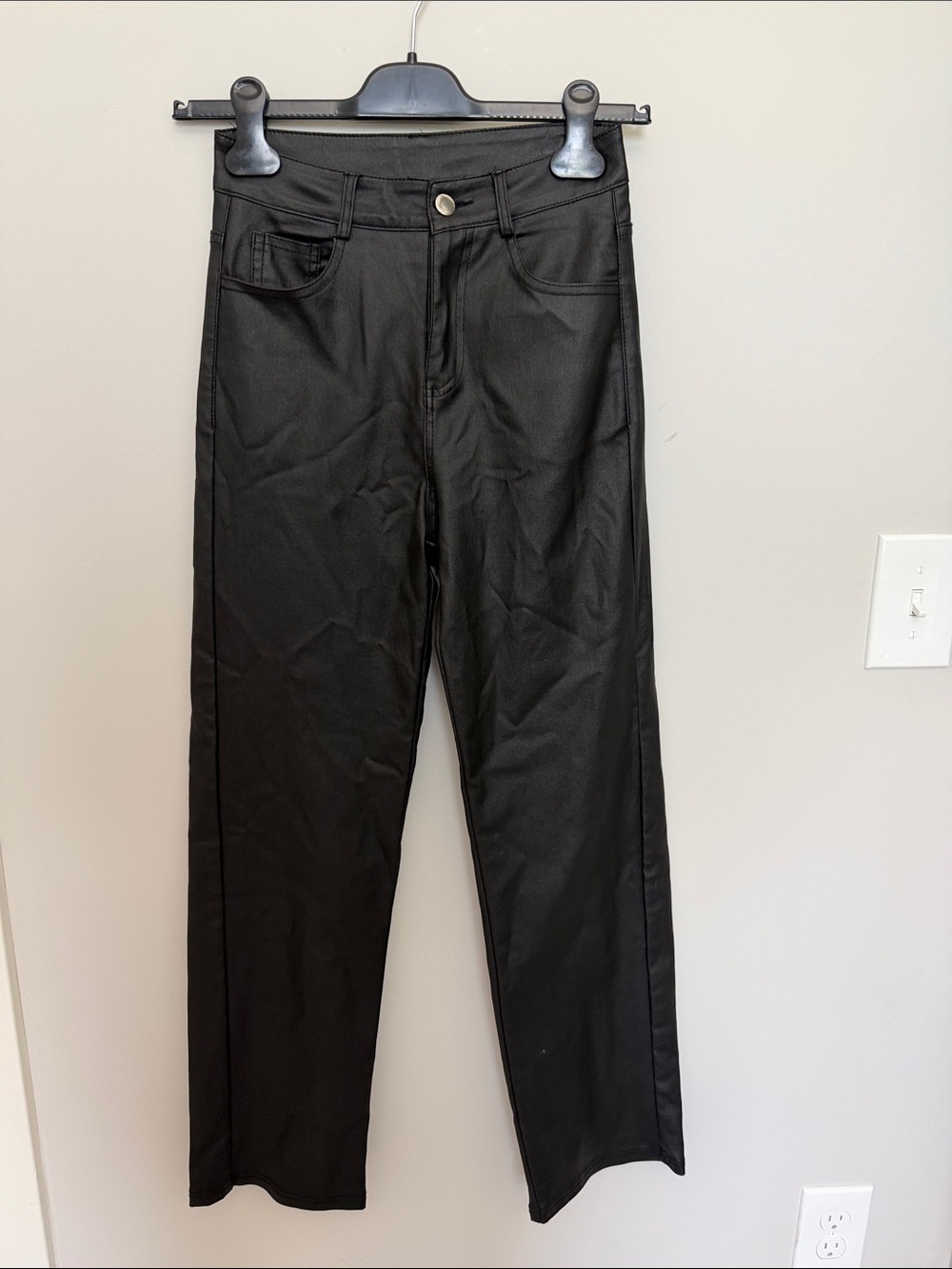 Black Straight-Leg High-Rise faux leather Pants- XS